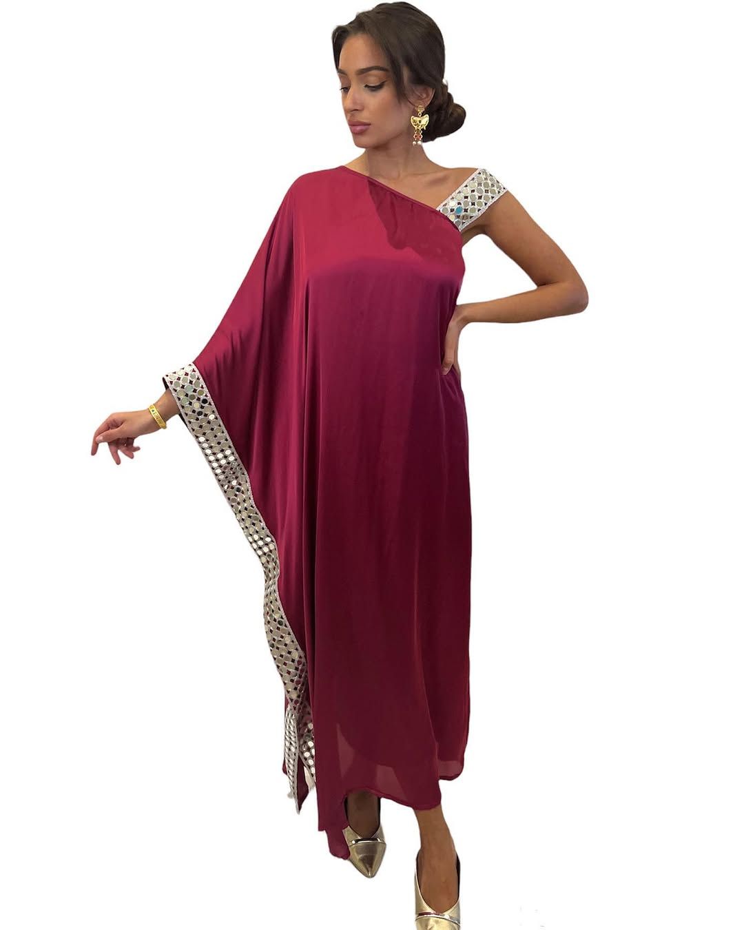 One-shoulder satin