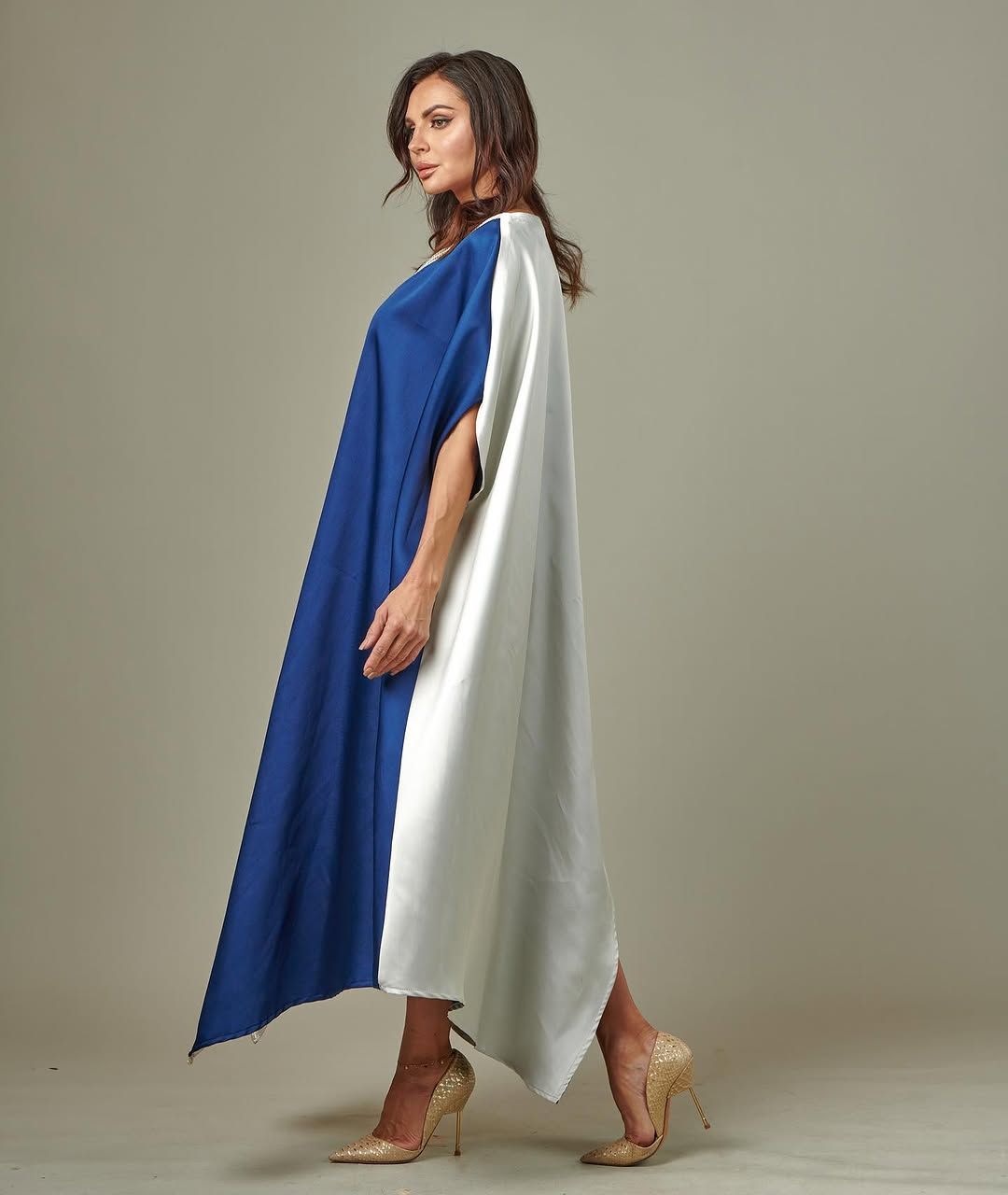 Colour-block satin kaftan