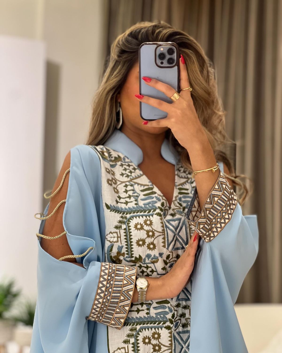 Embroidered kaftan