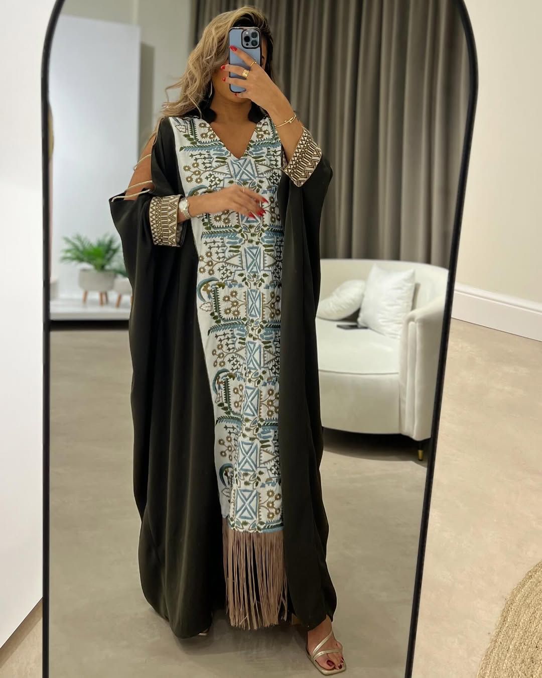 Embroidered panel kaftan
