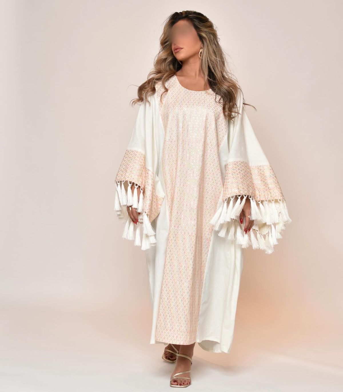 Tassel-sleeve kaftan