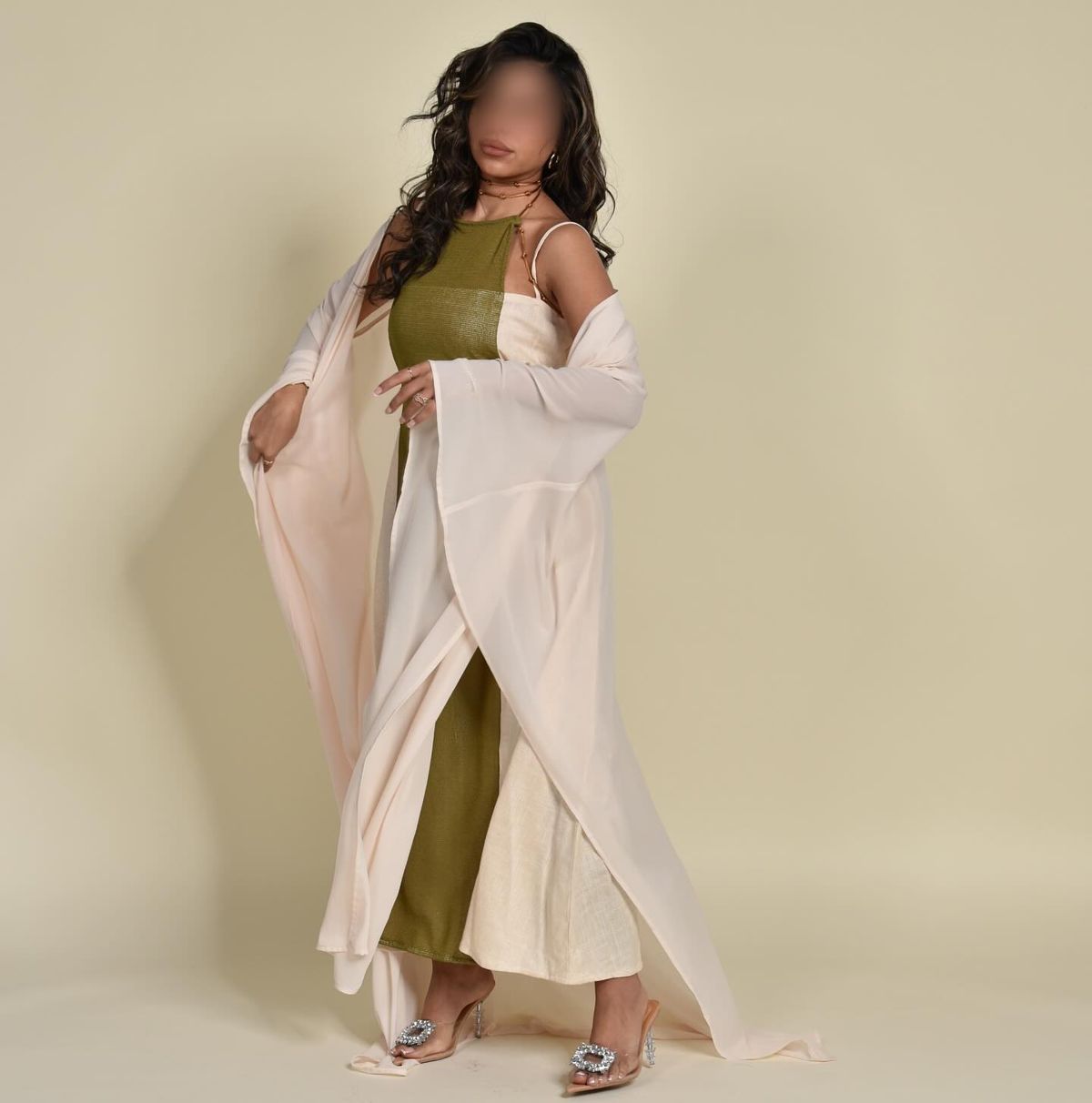 Cape set